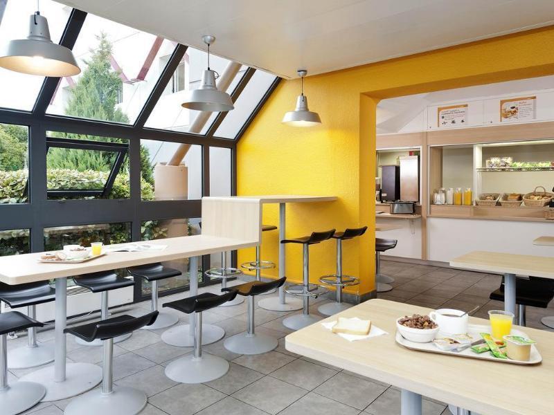 Hotelf1 Bordeaux Nord Lormont Exterior photo